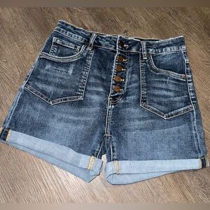 Risen shorts size large